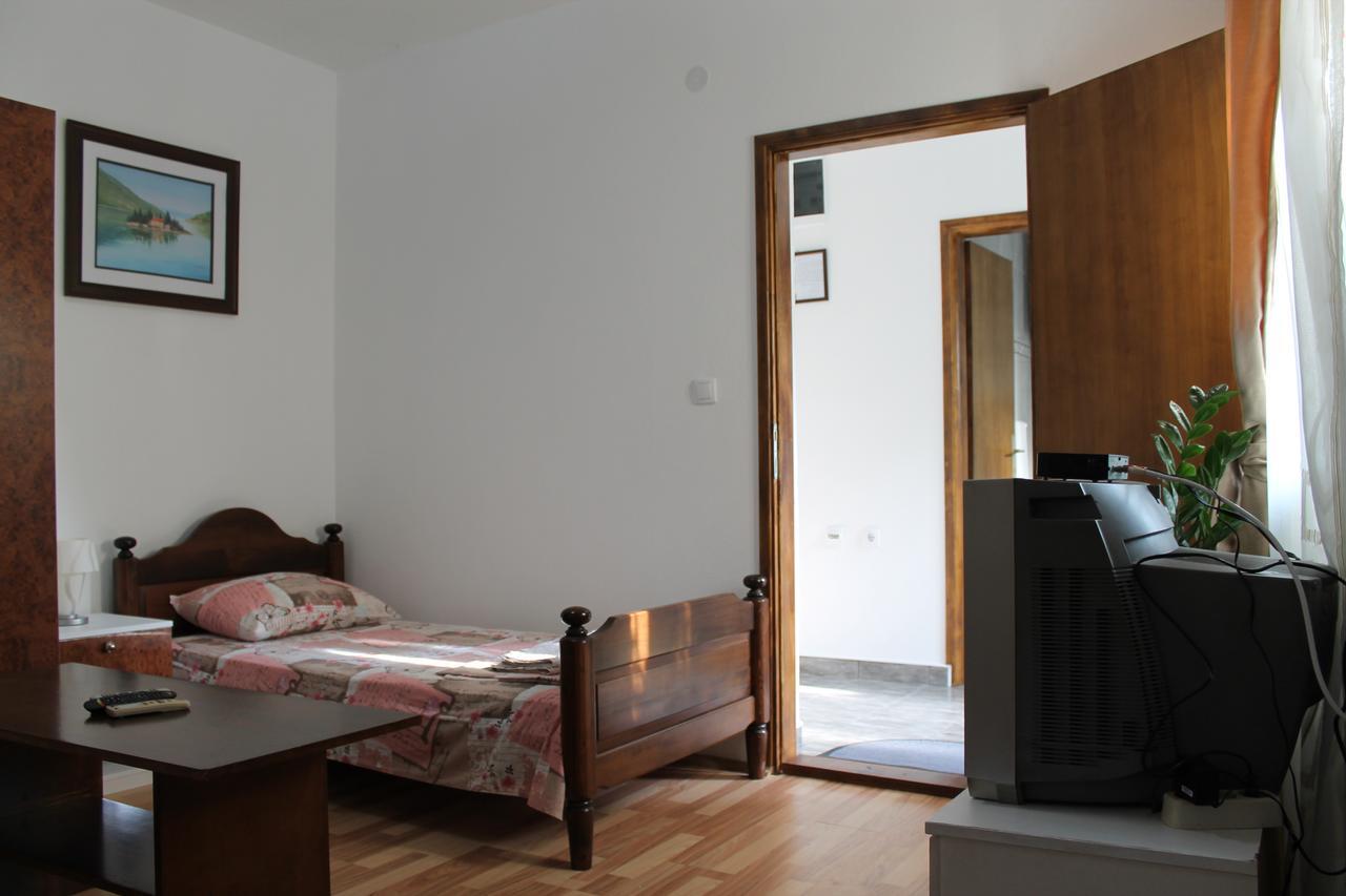 Olja Apartments Virpazar Extérieur photo